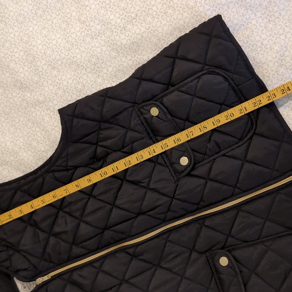St John's Bay Puffer Zip-up Vest Black 2 Pockets Gold Snaps & Zipper SzPXL EUC - Picture 9 of 10